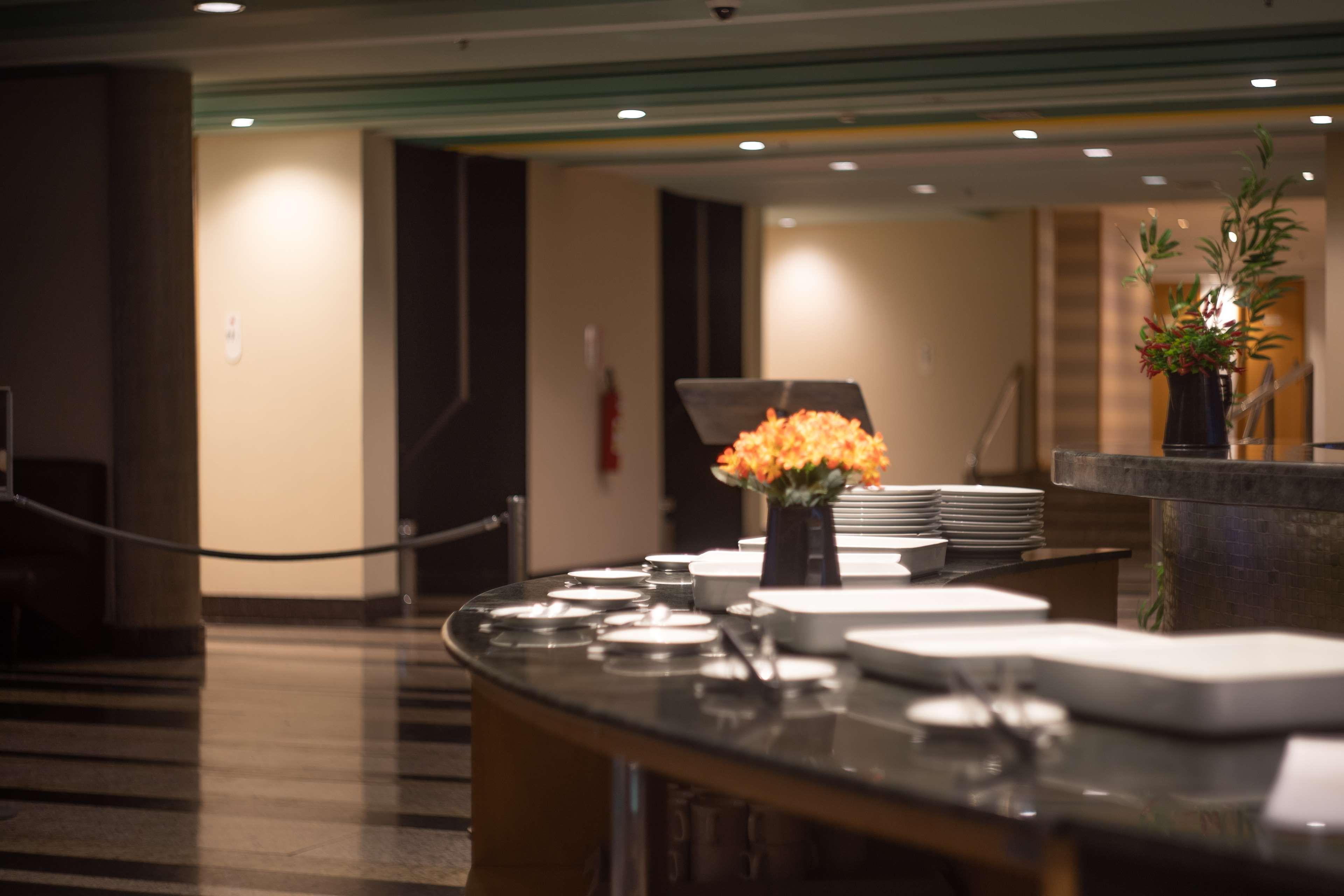 Golden Tulip Brasilia Alvorada Hotel Exterior photo