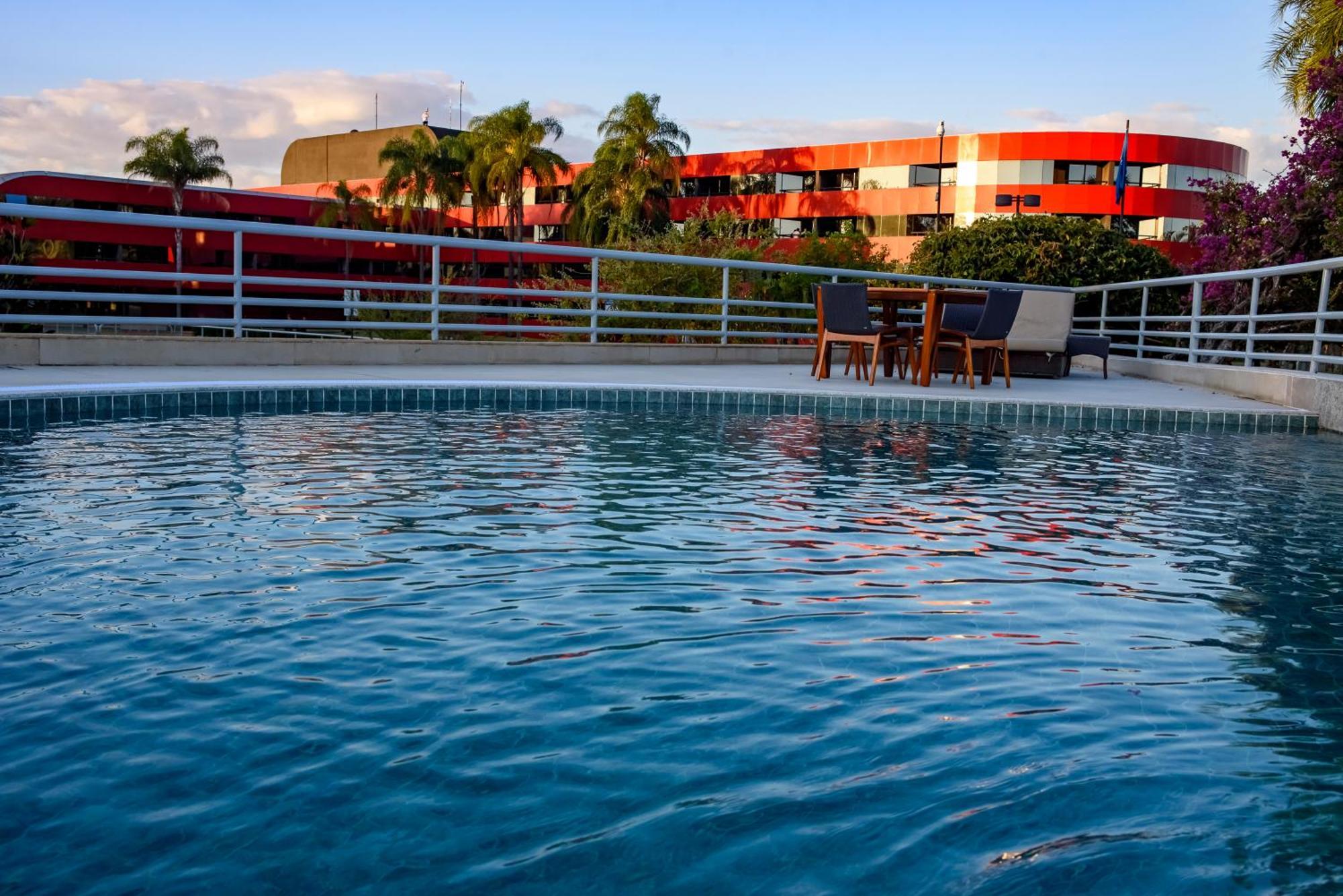 Golden Tulip Brasilia Alvorada Hotel Exterior photo