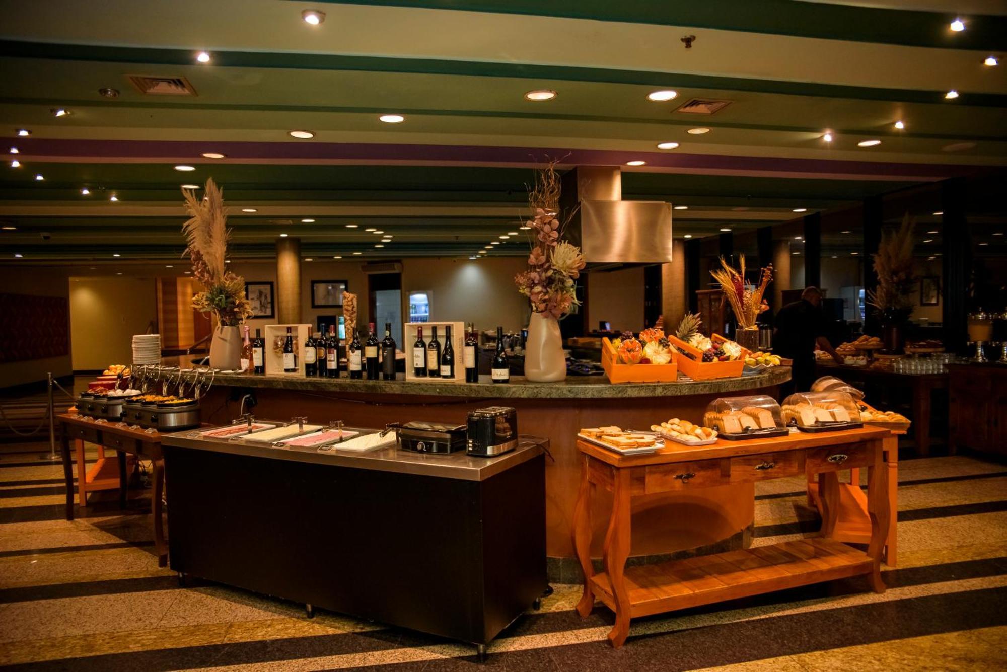 Golden Tulip Brasilia Alvorada Hotel Exterior photo